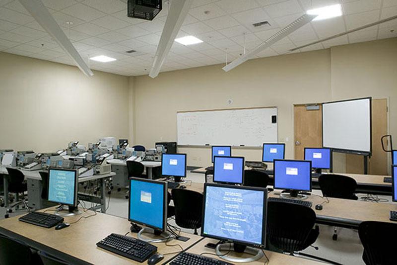 Green Toyota Springfield Il >> LEED Showcase | Solatube Green Toyota Springfield Il >> LEED Showcase | Solatube
